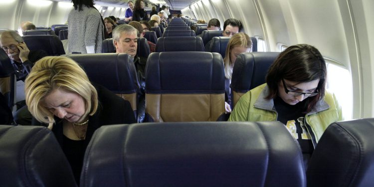 AB Komisyonu: Orta koltuktan daha öncelikli önlemler alınmalı