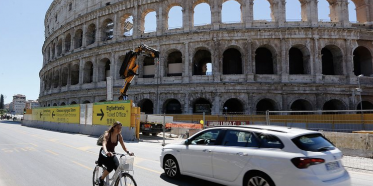 İtalya sınırlarını açıyor