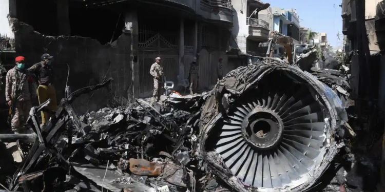 PIA kazasında şüpheli “pilot lisansı” soruşturması