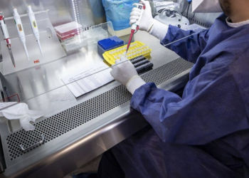 Yurt dışına çıkacaklar için PCR test ücreti açıklandı