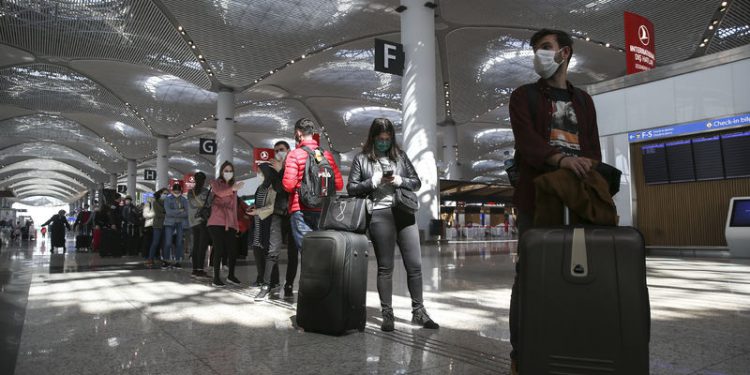 Uçaklar hafta sonu sefer yapacak mı?