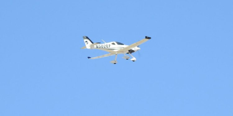 Elektrikli uçaklar Rolls-Royce ile göklere çıkıyor