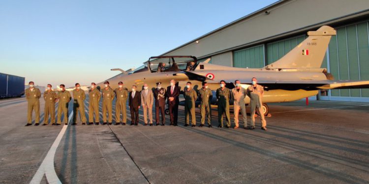 Hindistan ilk 5 Rafale savaş uçağını teslim aldı