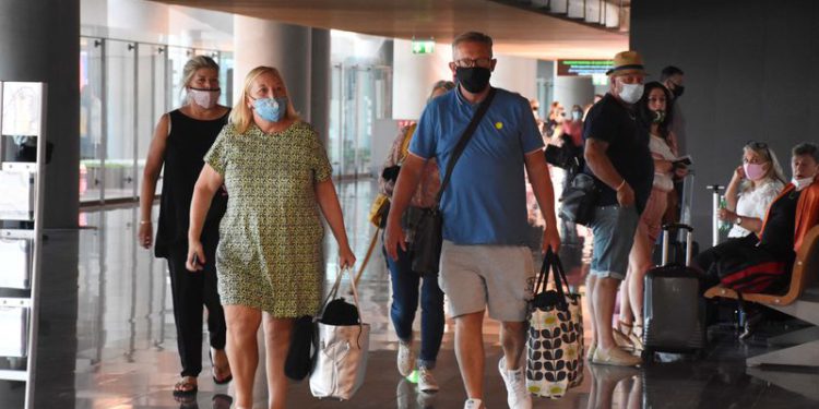 İngiliz turistler için güvenli tatilin adresi Türkiye oldu