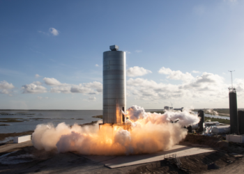 SpaceX’in Mars aracı ateşleme testini tamamladı