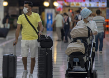 Antalya’ya 15 günde 325 bin turist geldi