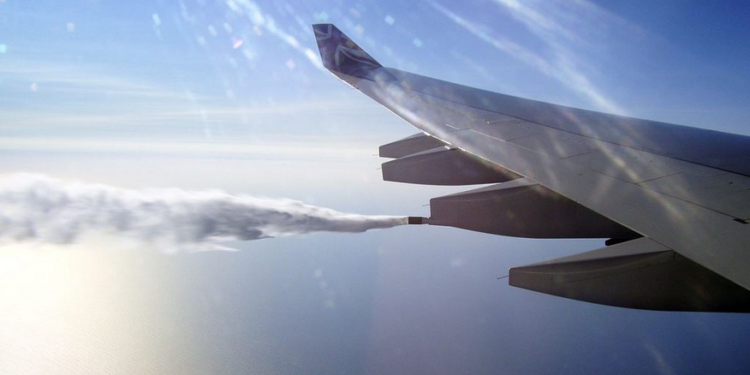 Her uçak havada yakıt boşaltabilir mi?