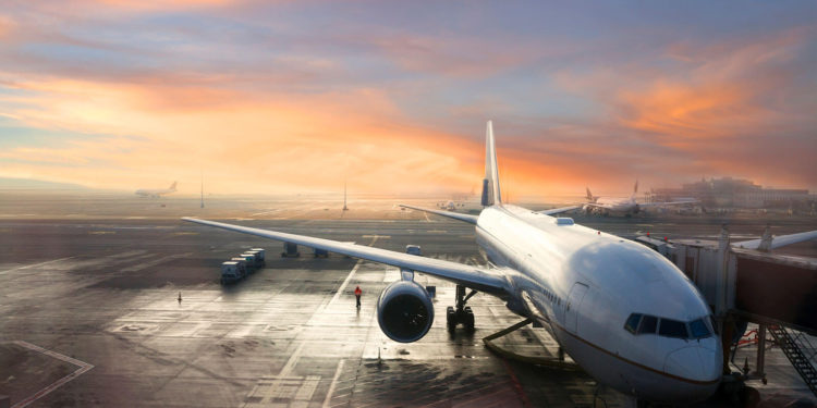 Uluslararası uçuşlar İstanbul seferi ile başlıyor