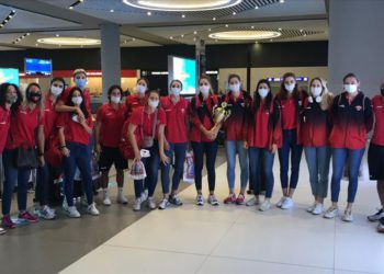 Balkan şampiyonu THY Kadın Voleybol Takımı yurda döndü