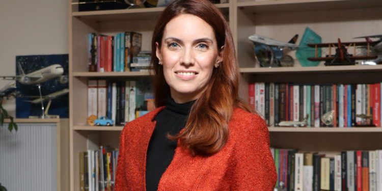 Kabin memuru olmak isteyenlere uzmandan tavsiyeler