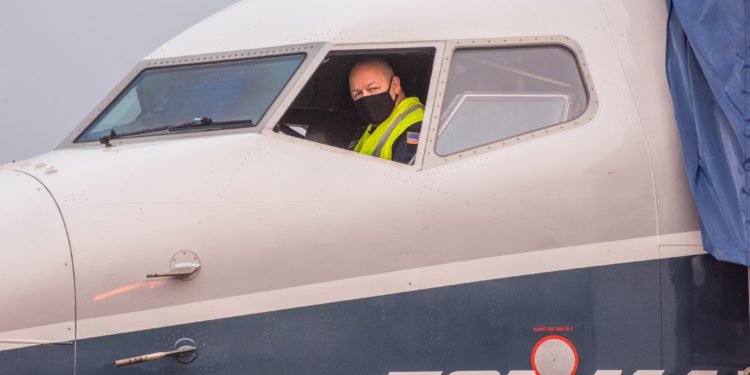 FAA Başkanı, Boeing 737 MAX testinden memnun