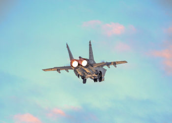 Rus MiG-31 uçağından Stratosfer’de manevra