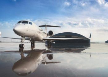 En büyük iş jeti hangisi?