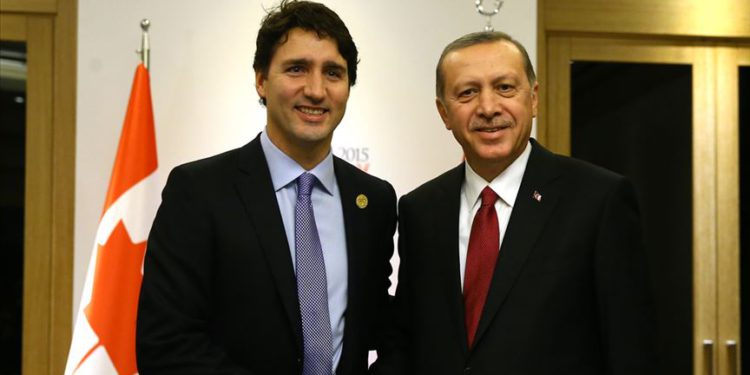 Erdoğan, Kanada Başbakanı ile savunma alanındaki sorunları görüştü