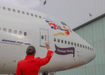 ‘Forever Young’ son uçuşunu gerçekleştirdi