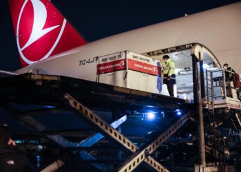 Turkish Cargo bin 700 yıllık “Kybele” heykelini Türkiye’ye getirdi