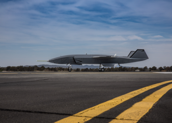 Loyal Wingman yüksek hızlı taksi testini tamamladı