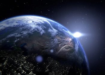 Dünya yörüngesindeki gök cismi 54 yıllık roket çıktı