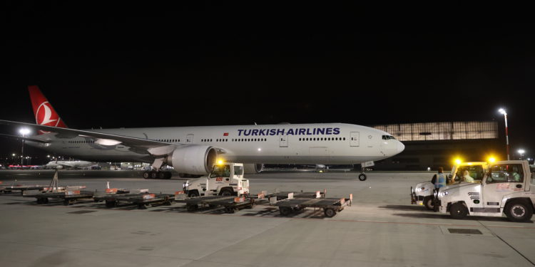 Covid-19 aşılarının ikinci partisi de Türkiye’ye geldi