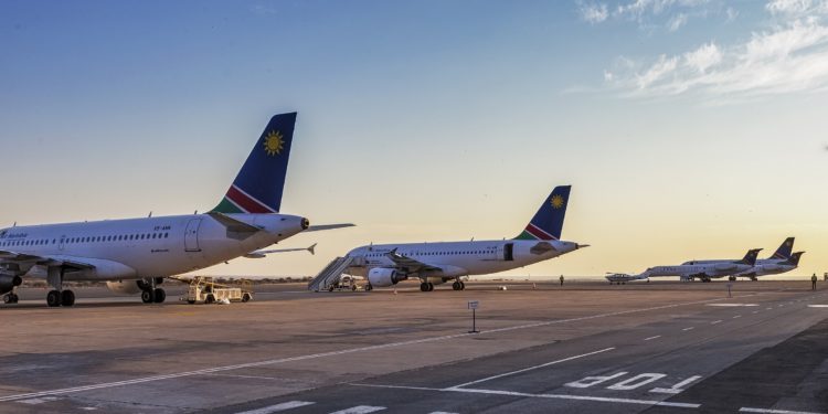 Havayolu tüm operasyonlarını durdurdu