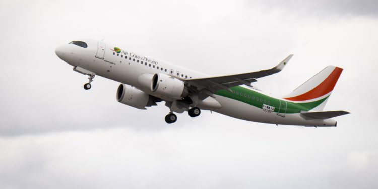 İlk Airbus A320neo uçağını teslim aldı