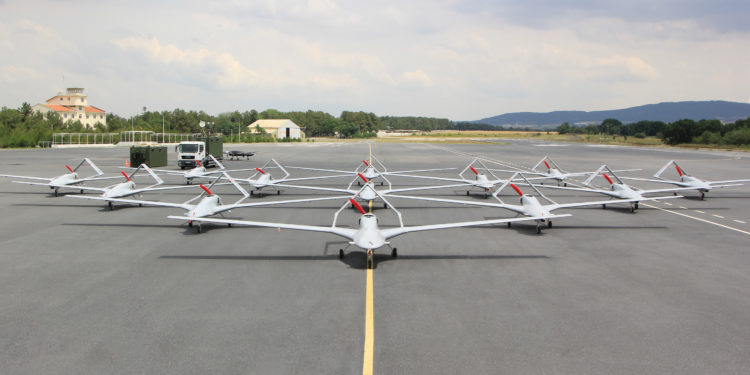 Bayraktar TB2 300 bin uçuş saatini tamamladı