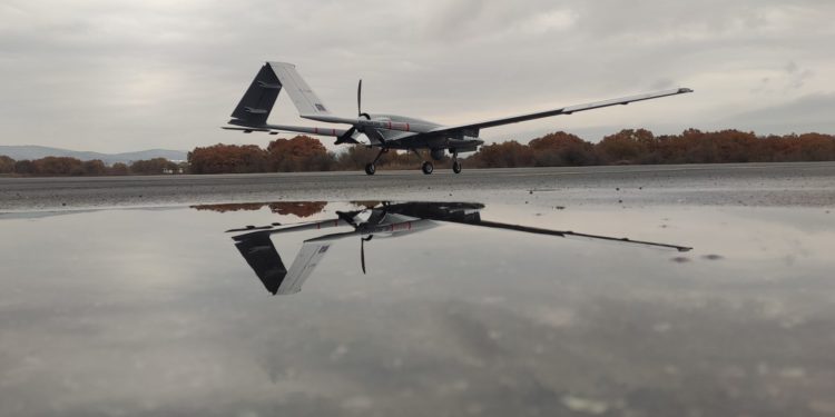 Bayraktar TB2 300 bin uçuş saatini tamamladı