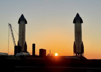 SpaceX’in Starship roketi iniş sırasında patladı