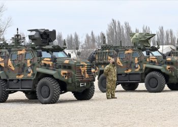 Macaristan’a Türk zırhlısı Ejder Yalçın’ın ilk teslimatı yapıldı