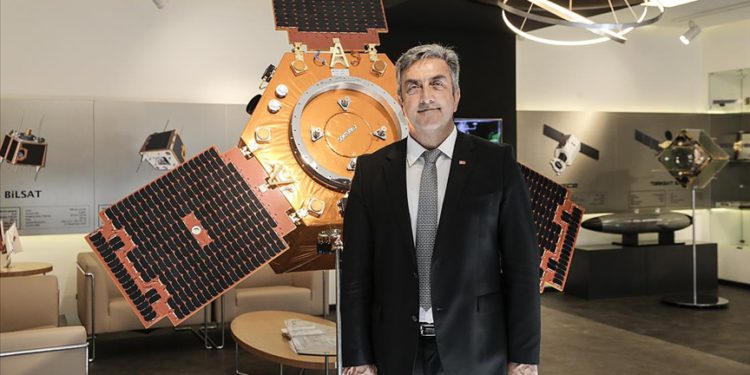 Uzay alanında Türkiye’de 10 yılda 10 bin uzman hedefleniyor