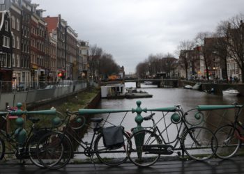 AB ülkelerinde turizm Kovid-19&#8217;dan sert etkilendi