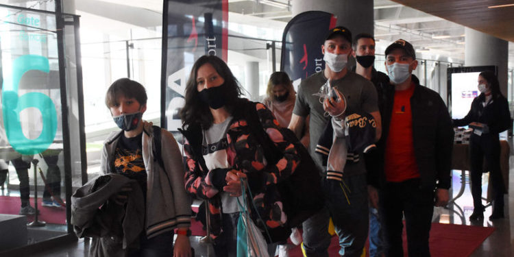 Rus turistler Dalaman’a gelmeye başladı