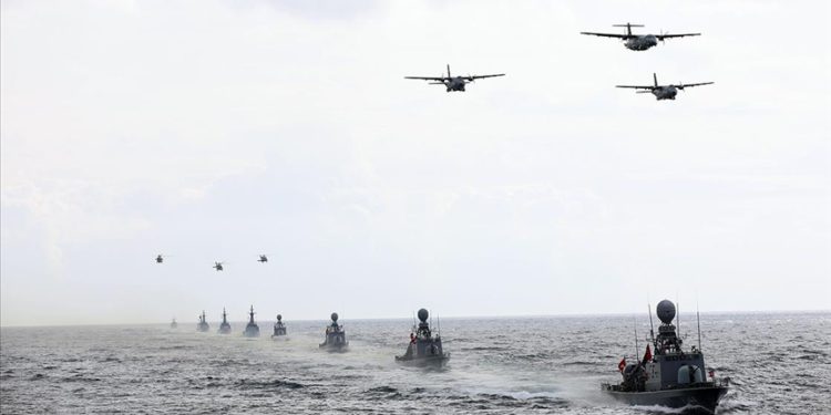 Mavi Vatan 2021 Tatbikatı geçit töreni ile sona erdi