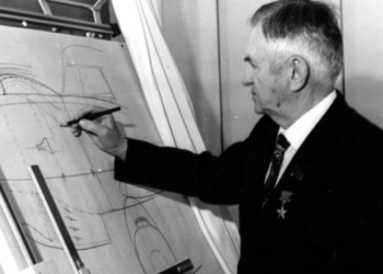 Havacılık tarihinin ünlü tasarımcısı Oleg Konstantinovich Antonov