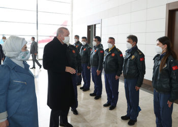 Cumhurbaşkanı Erdoğan pilotlarla bir araya geldi