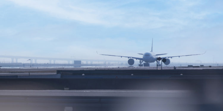 Mart ayında uçak seferleri yüzde 24 arttı