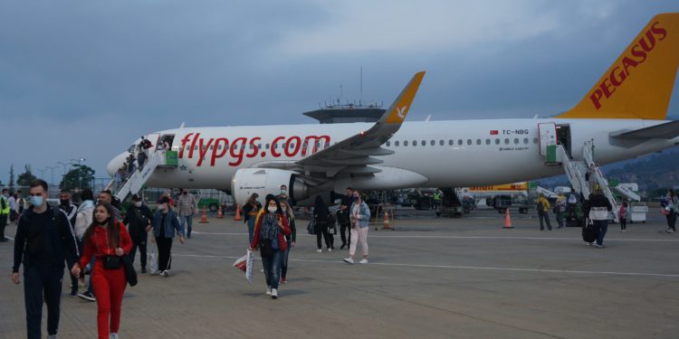 Kiev’den Gazipaşa-Alanya’ya ilk turistler geldi