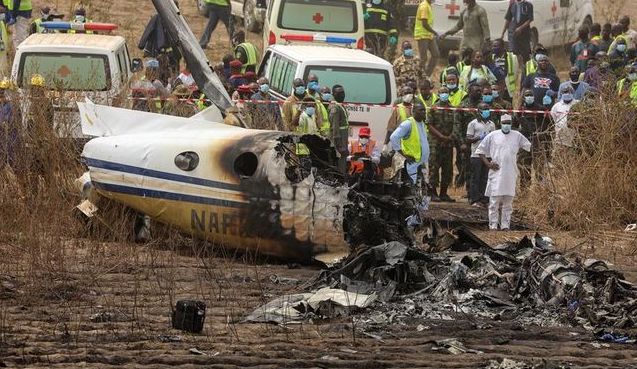 Nijerya Genel Kurmay Başkanı uçak kazasında öldü