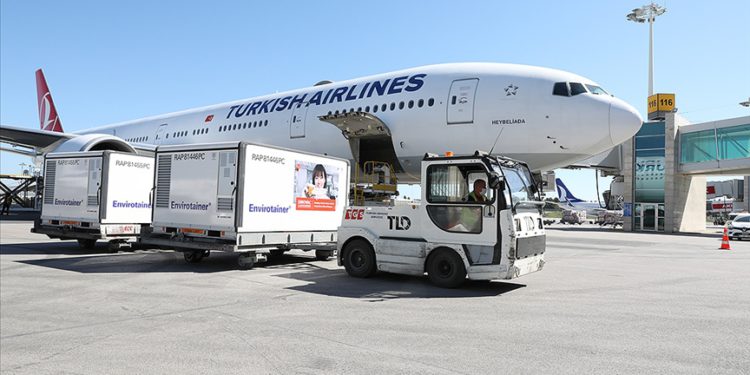 CoronaVac aşısının yeni partisi Türkiye’ye geldi