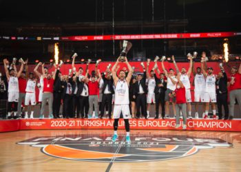 Anadolu Efes, THY EuroLeague şampiyonu oldu