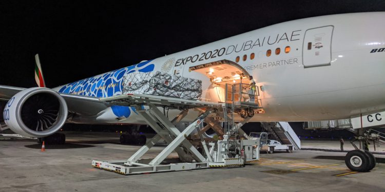 Emirates, Hindistan’a insani yardım hava köprüsü kurdu