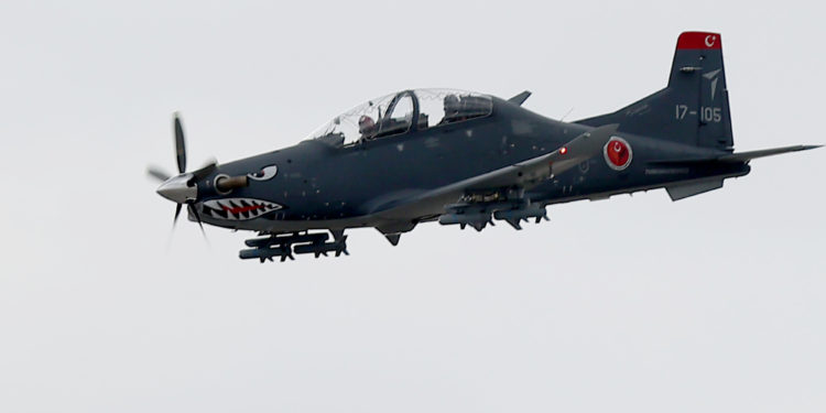 Hürkuş ilk tatbikatında göz doldurdu