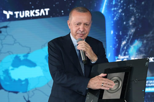 Erdoğan Türksat 5A Uydusu’nu hizmete aldı
