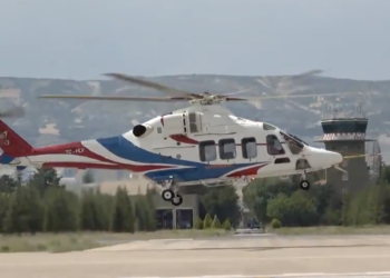 Gökbey’in Jandarma renklerine boyalı 3. prototipi ilk uçuşu yaptı