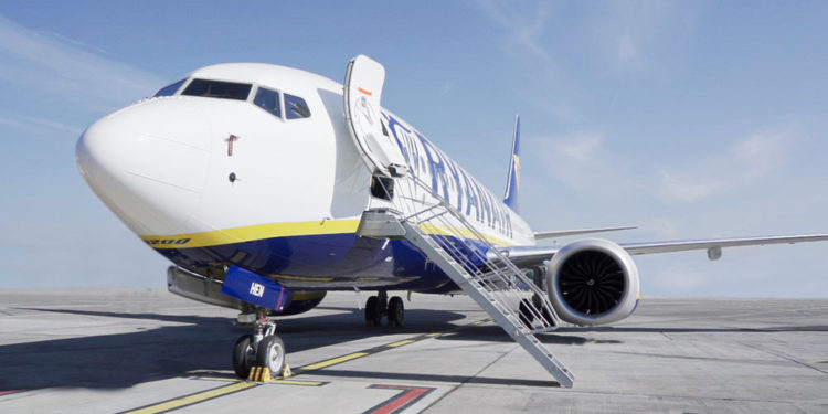 Ryanair uçağını Minsk’e indiren kule görevlisi Belarus’tan ayrıldı