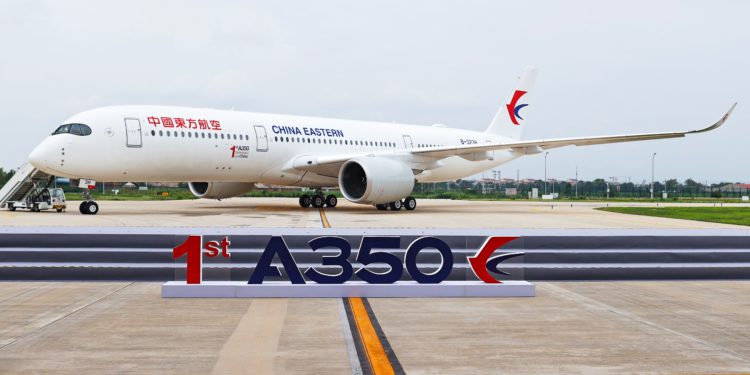 Airbus, Çin’deki tesisinden ilk A350’yi teslim etti
