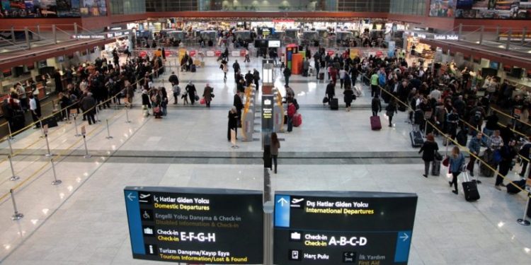 Sabiha Gökçen’in günlük yolcu sayısı 100 bine dayandı