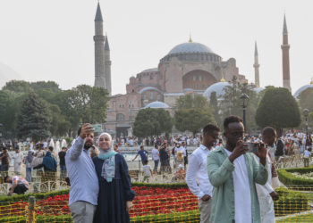 İstanbul son 16 ayın en fazla turistini haziranda ağırladı