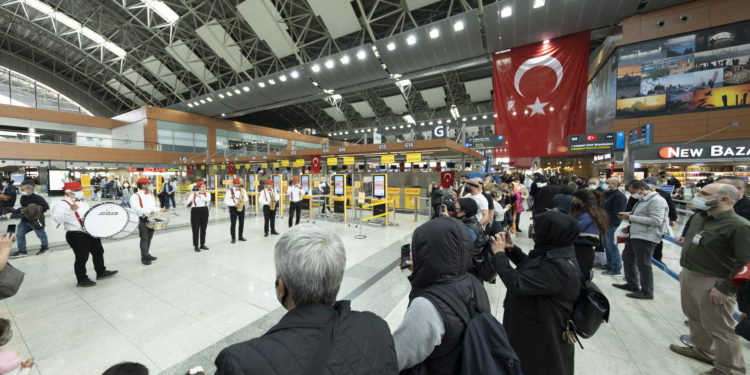 Sabiha Gökçen’de Cumhuriyet Bayramı coşkusu