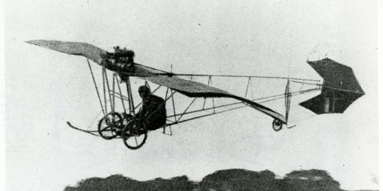 Brezilya’nın ulusal kahraman havacısı Alberto Santos-Dumont